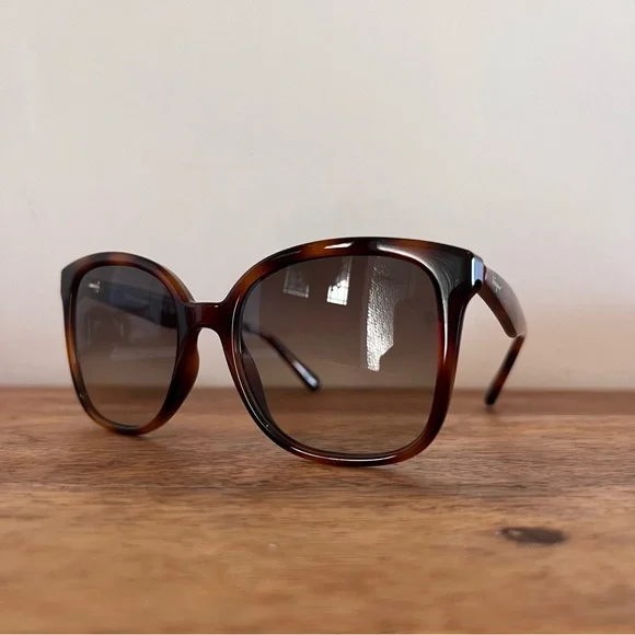 NWT FERRAGAMO 56mm Square Sunglasses - Picture 10 of 14